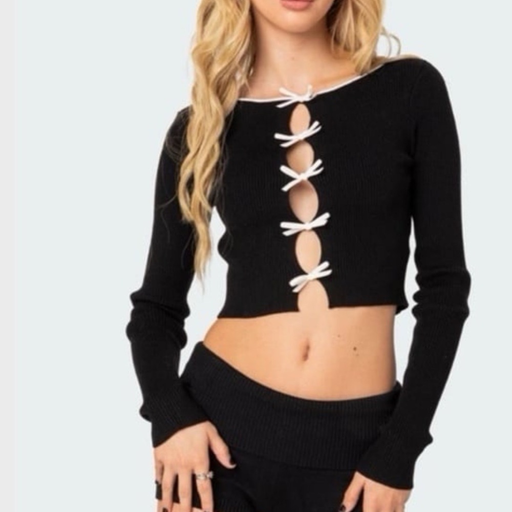 Edikted long sleeve crop top